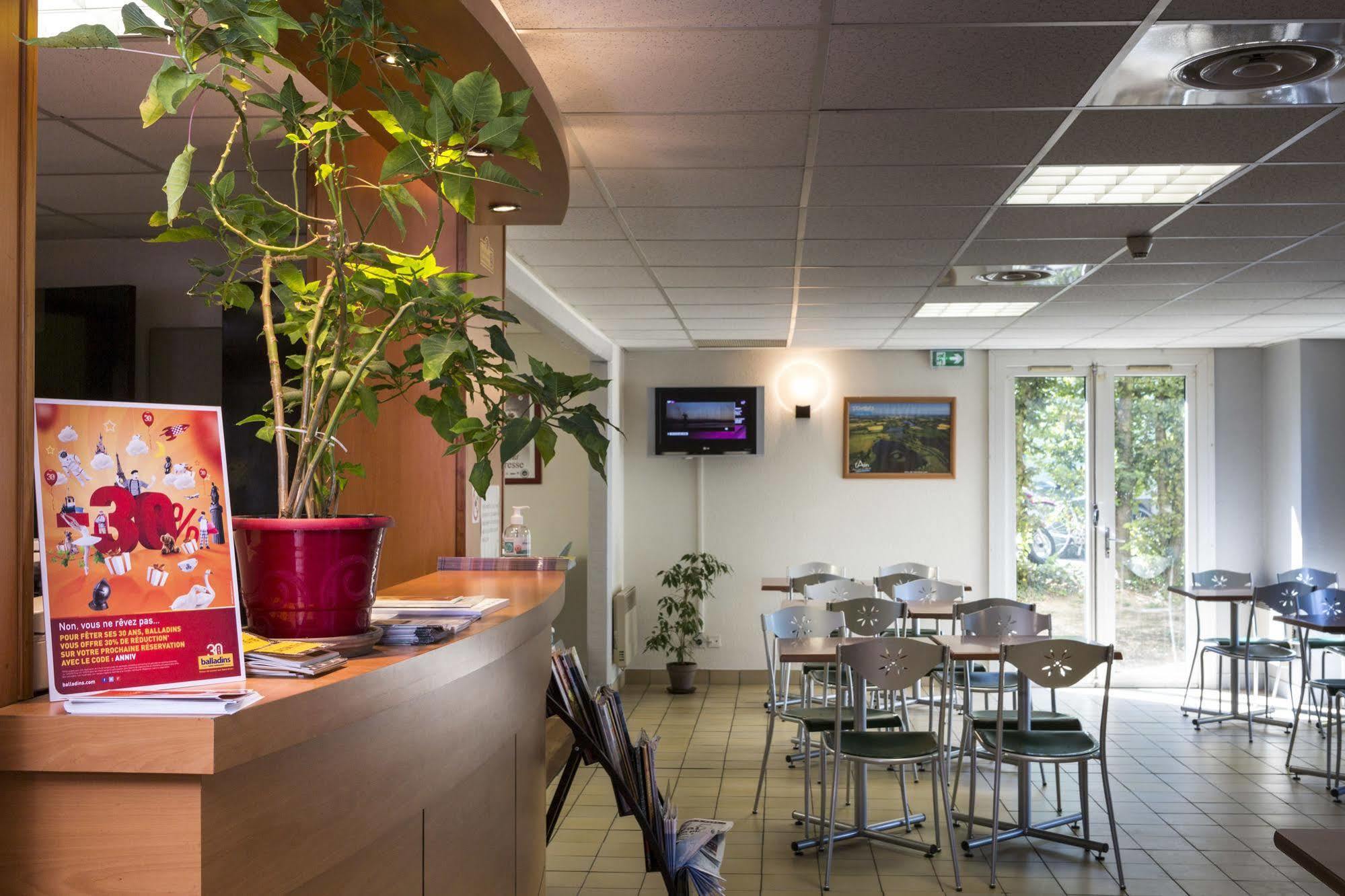Hotel Promotel Bourg-En-Bresse 2*